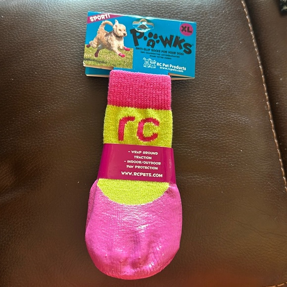 PAWKS Anti Slip Socks For Your Dog - Picture 1 of 5